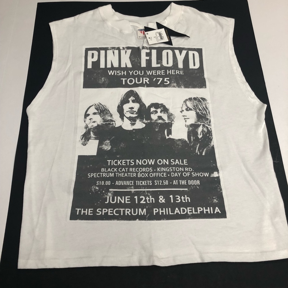 NWT Pink Floyd Wish You Were Here Tour ‘75 Shirt